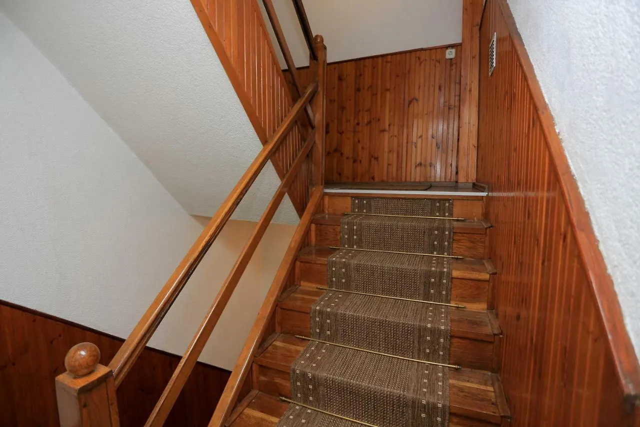 Apartment Centar Pula 0*,